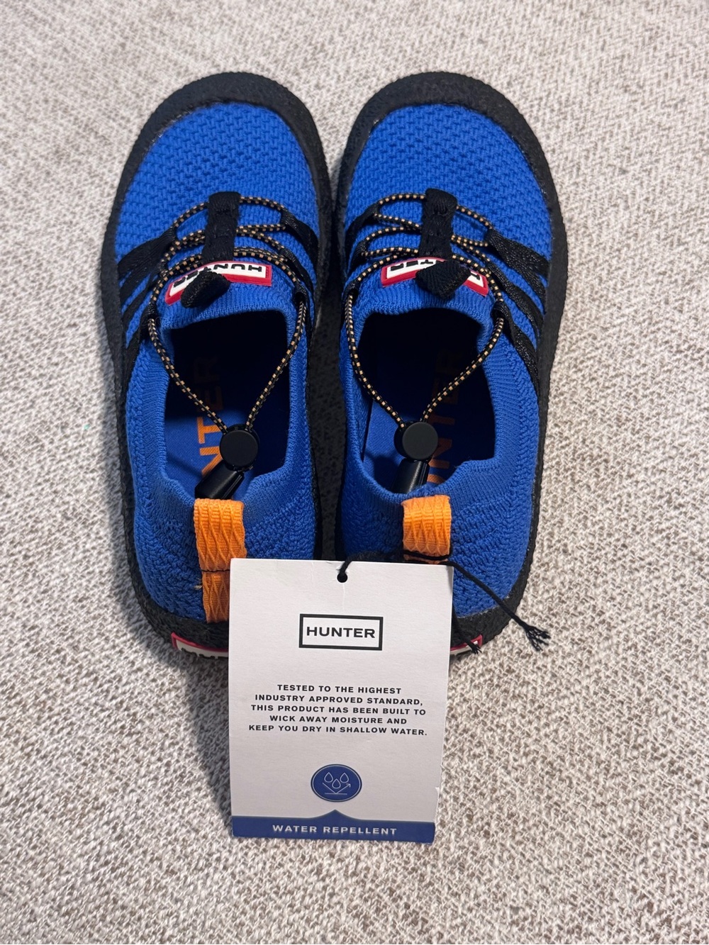 Hunter Kids Blue & Black Water Shoes with Orange Pull Tabs